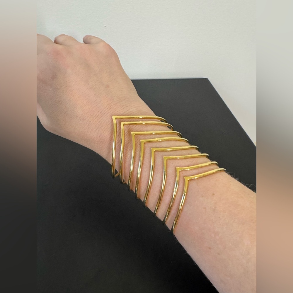 niOr Jewelry Colleen Chevron Cuff Bracelet NEW with Tags Gold plated - Picture 2 of 7
